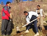 کاشت بلوط توسط کوهنوردان " گروه آربابا " در کوه بابوس کاشت بلوط توسط کوهنوردان " گروه آربابا " در کوه بابوس